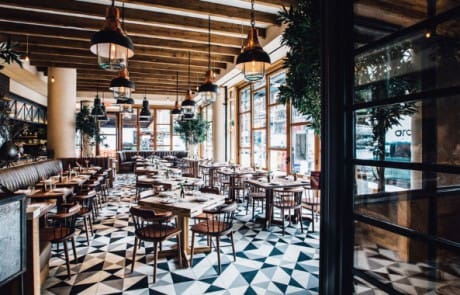 Reclaimed Timbers Installed In Dining Room at NYC Restaurant Reclaimed Timbers Installed In Dining Room at NYC Restaurant