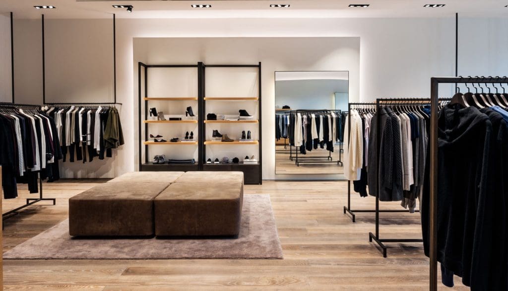 Sawn White Oak Flooring in High End Retail Environment Sawn White Oak Flooring