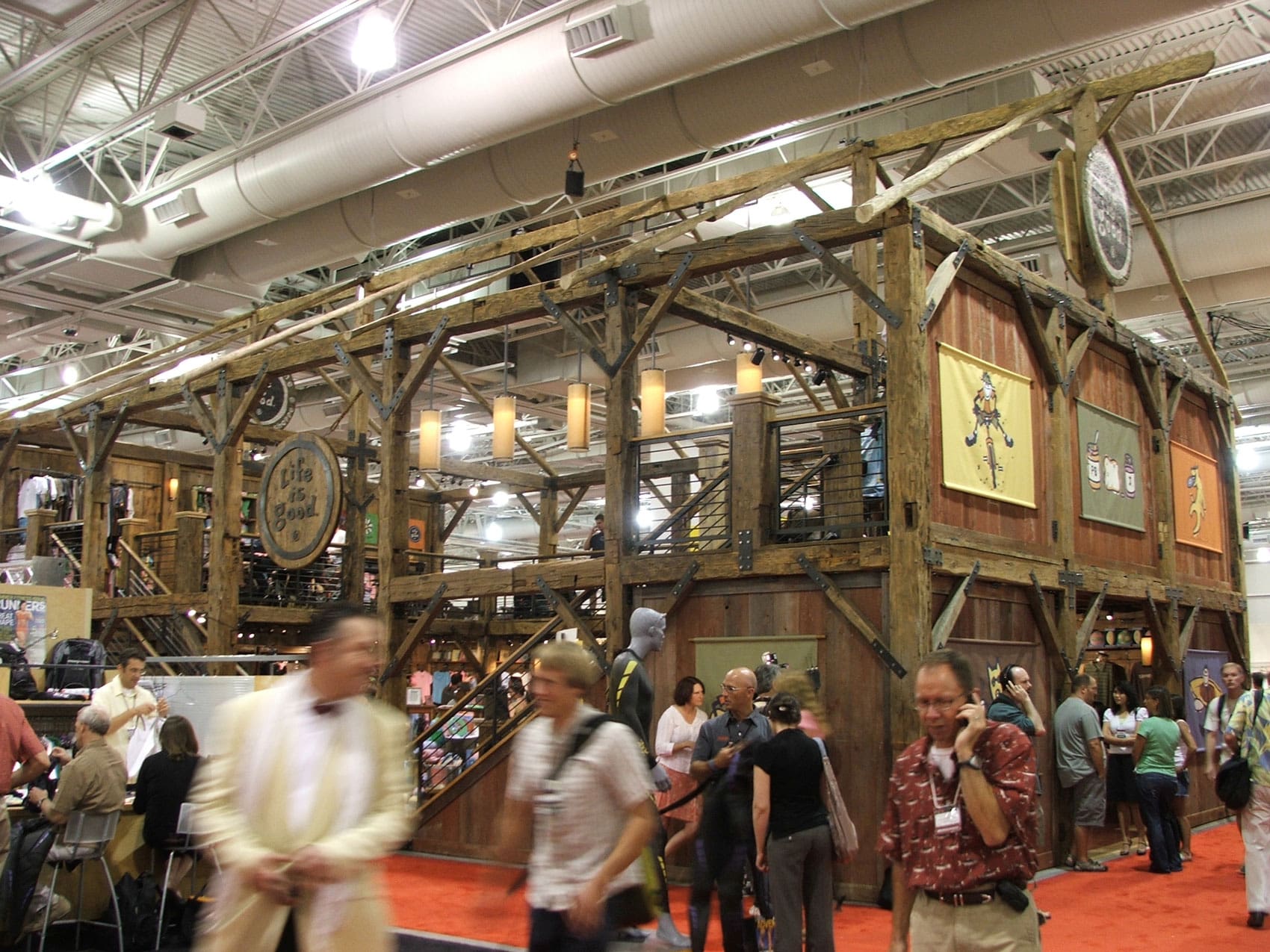 Life is Good Timber Framed Trade Show Booth Life is Good Timber Framed Trade Show Booth