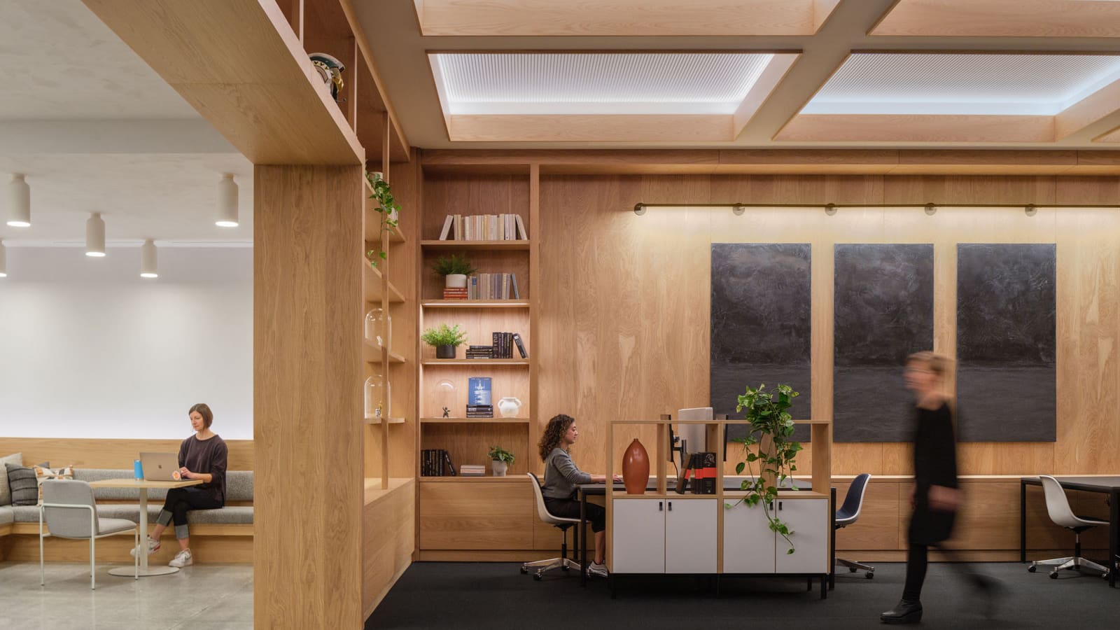 Live Sawn Wood Veneer Paneling